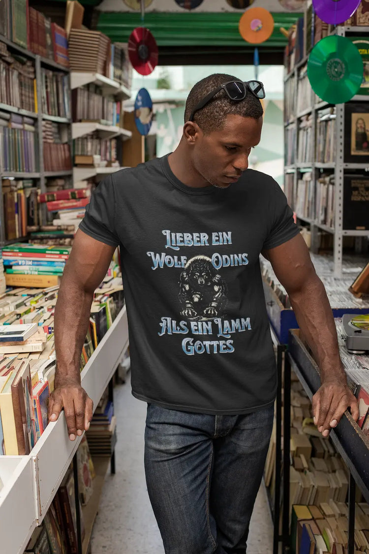 Schwarzes Heavy Cotton Shirt mit Werwolf in Ketten Odins Wolf Motiv und Lamm Gottes Schriftzug MixItUp Gothic Streetwear