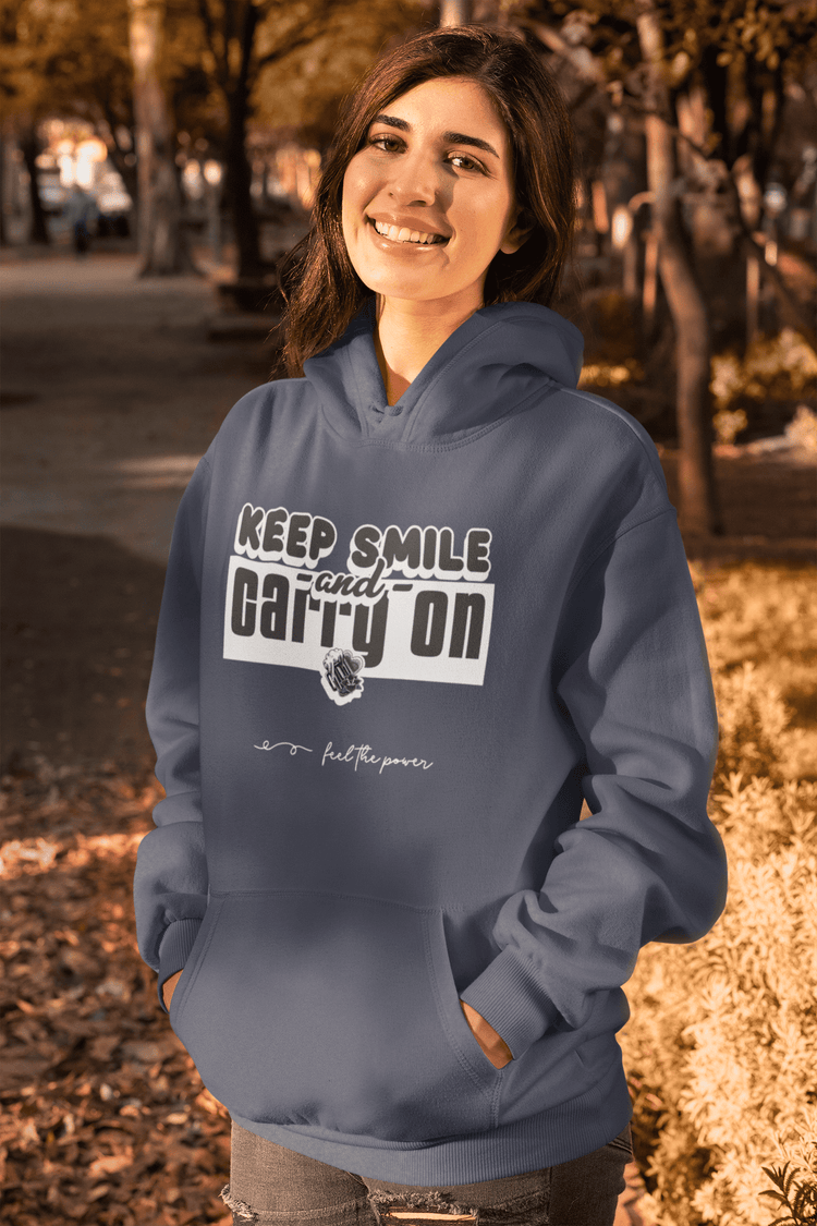 Shirt, Hoodies & Co mit dem Aufdruck - KEEP SMILE AND CARRY ON