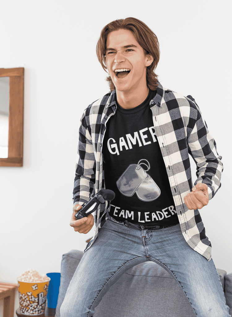 t-shirt gamer team leader weiße schrift mit erkennungsmarken print