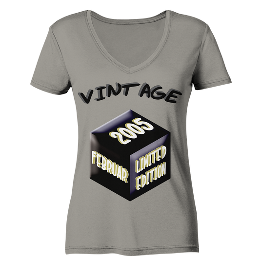 Vintage 2005 FEB Limited Edition, Geschenk zum 18 - Ladies V-Neck Shirt