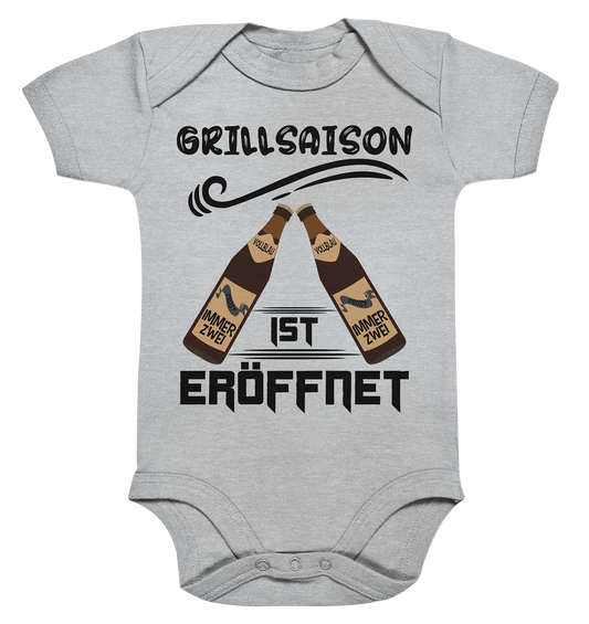 Grillsaison ist eröffnet, Grillen, Party, Feiern, Schwarzes Design - Organic Baby Bodysuite