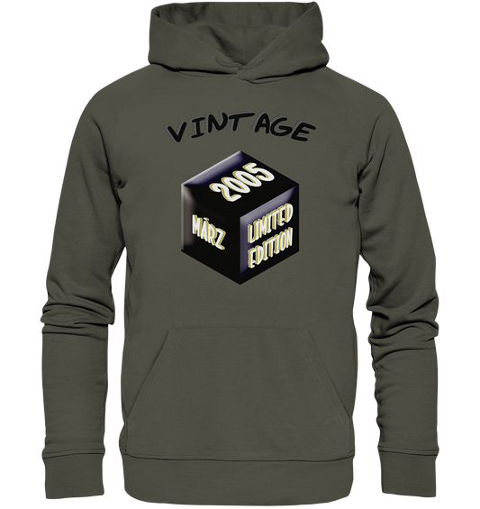 Vintage 2005 MÄRZ Limited Edition, Geschenk zum 18  - Organic Basic Hoodie